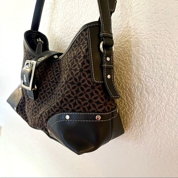 Relic by Fossil Signature Logo Buckle Satchel 113 - Picture 5 of 13